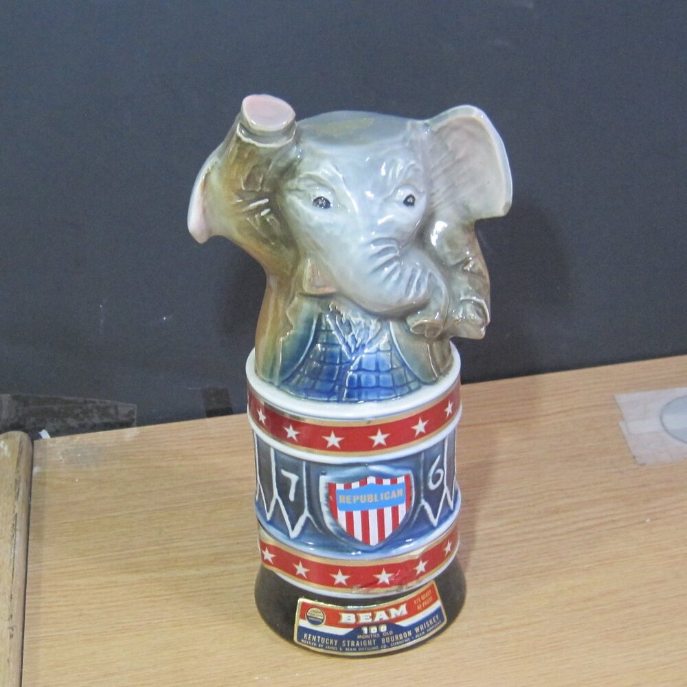 Jim Beam Decanter Elephant RepublicanNational  Convention 1976.